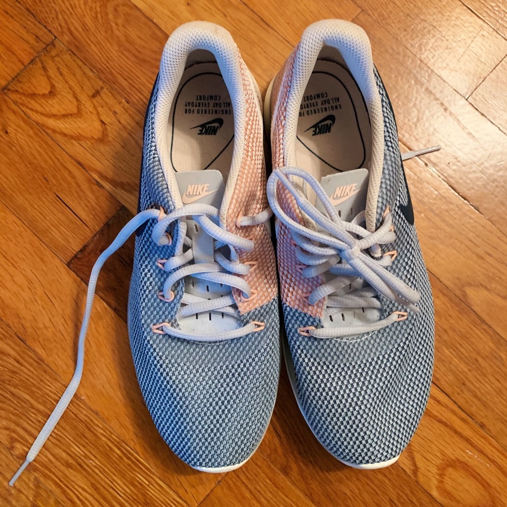 Real Nike Sneakers